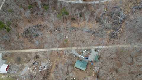 21 Linda St, Crossville, TN 38572