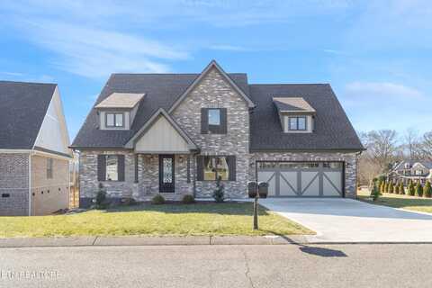 2400 Misty Mountain Circle, Knoxville, TN 37932