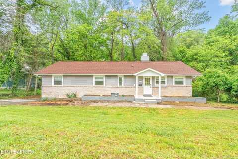 641 Pennsylvania Ave, Oak Ridge, TN 37830