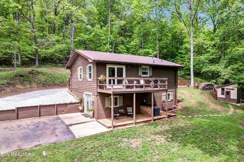 3703 Solway Rd, Knoxville, TN 37931