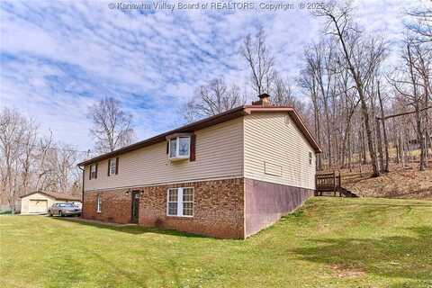 5 Fuquays Creek, Sod, WV 25564