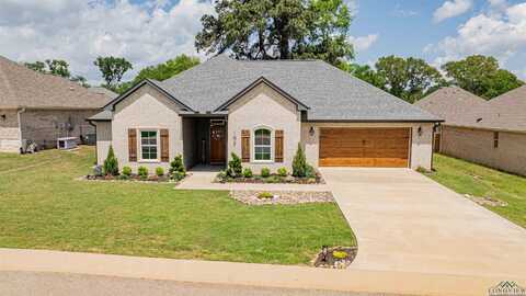 107 Hay Meadow Dr., Winona, TX 75792