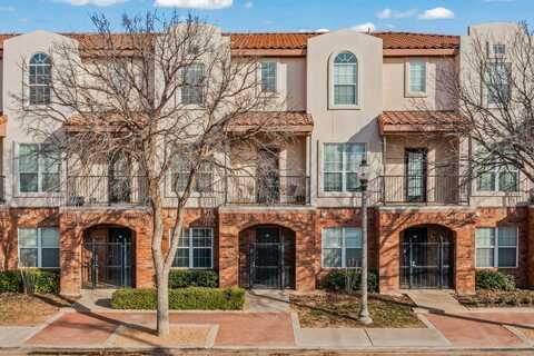 2119 Main Street, Lubbock, TX 79401