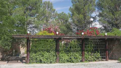 4015 Senna Drive, Las Cruces, NM 88011