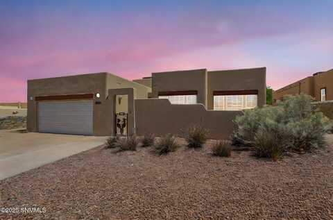 4200 Canyon Ridge Arc, Las Cruces, NM 88011