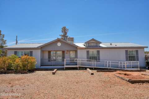 9010 Red Roof Court, Las Cruces, NM 88012
