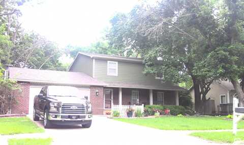 3027 Tomahawk, Lawrence, KS 66049