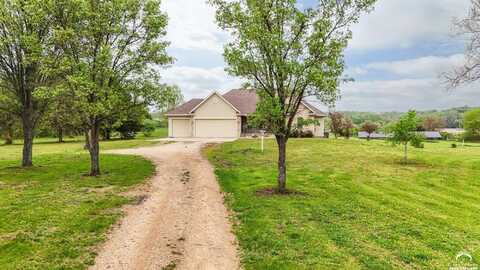 18570 1st Street, Lawrence, KS 66044