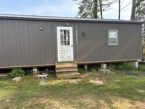 30 SASSY LANE, Laurel, MS 39443