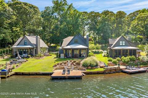 201 Landing Dr, Dadeville, AL 36853