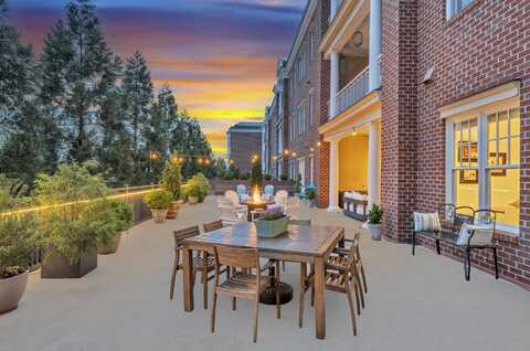 2125 Yellow Mountain RD, Roanoke, VA 24014
