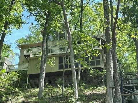 1720 POINT GRAND, Savannah, TN 38365