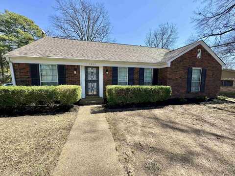2884 KENNETH, Memphis, TN 38128