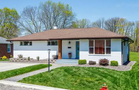 1703 Main Street, Highland, IL 62249