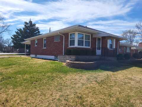 3944 E Dallas Court, Saint Louis, MO 63125