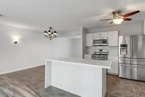 4818 Holmeswood Court, Saint Louis, MO 63128