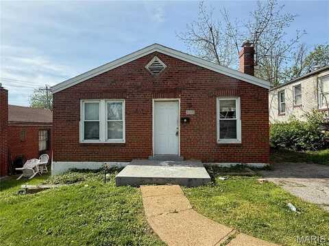 820 Elias Avenue, Saint Louis, MO 63147