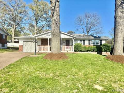 1334 N Glenwood Drive, Columbia, IL 62236