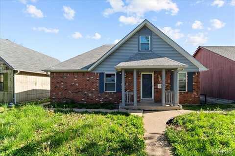 4321 E Fairfax Court, Saint Louis, MO 63113