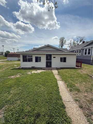 1832 2ND, Madison, IL 62060