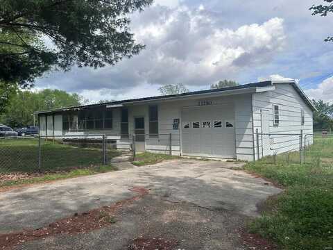 13780 Charlotte Street, Dexter, MO 63841