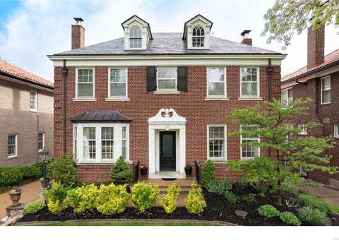 7221 Maryland Avenue, University City, MO 63130