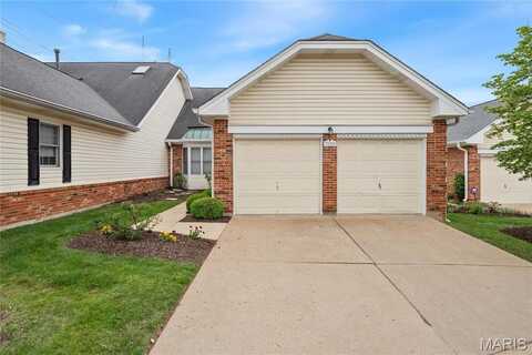 7310 Westover Colonial Lane, Saint Louis, MO 63119