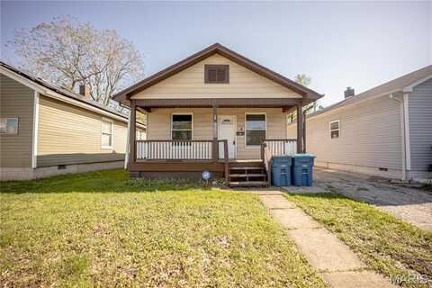 2328 Edwards Street, Granite City, IL 62040