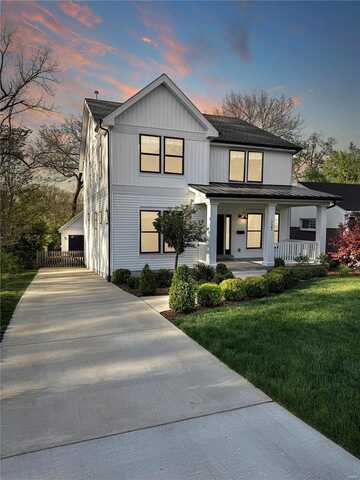 727 E Madison Avenue, Saint Louis, MO 63122