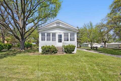 7929 S Rock Hill Road, Saint Louis, MO 63123