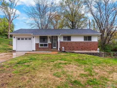 4353 Bordeaux Drive, Saint Louis, MO 63129
