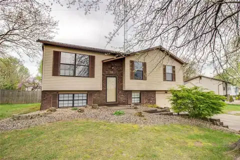 339 Bachman Lane, Godfrey, IL 62035