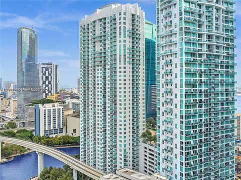 31 SE 5th St, Miami, FL 33131