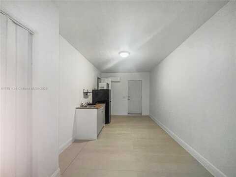 9400 NW 13th St, Pembroke Pines, FL 33024