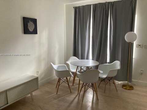 911 Meridian Ave, Miami Beach, FL 33139