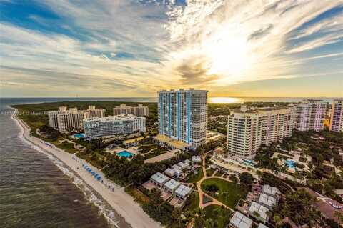 881 Ocean Dr, Key Biscayne, FL 33149