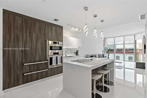 851 NE 1ST Ave, Miami, FL 33132