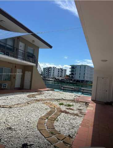 8210 Byron Ave, Miami Beach, FL 33141