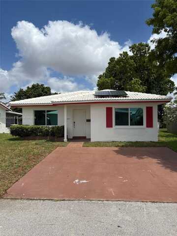 6807 NW 75th St, Tamarac, FL 33321