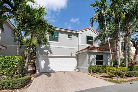 920 Scarlet Oak Ter, Hollywood, FL 33019
