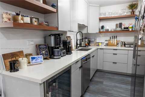 20355 NE 34th Ct, Aventura, FL 33180