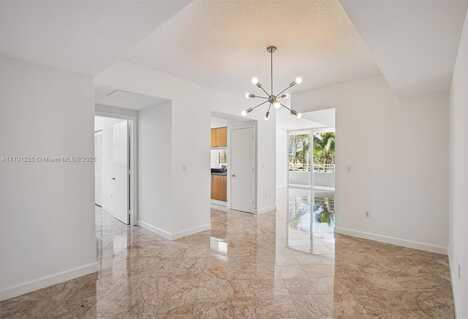 5970 Indian Creek Dr, Miami Beach, FL 33140