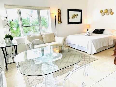 255 W 24th St, Miami Beach, FL 33140