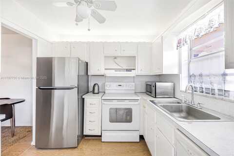 5300 Washington St, Hollywood, FL 33021