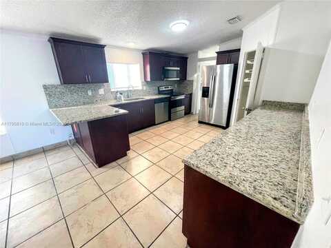 220 NE 12th Ave, Homestead, FL 33030