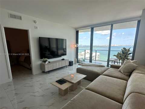 460 NE 28th St, Miami, FL 33137
