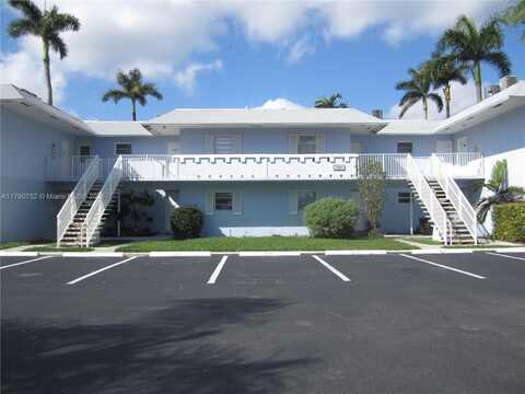 7590 SW 82nd St, Miami, FL 33143