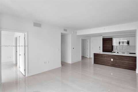 301 Altara Ave, Coral Gables, FL 33146