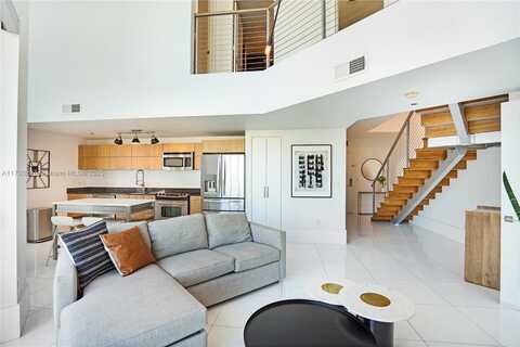 350 S Miami Ave, Miami, FL 33130