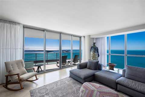1331 Brickell Bay Dr, Miami, FL 33131
